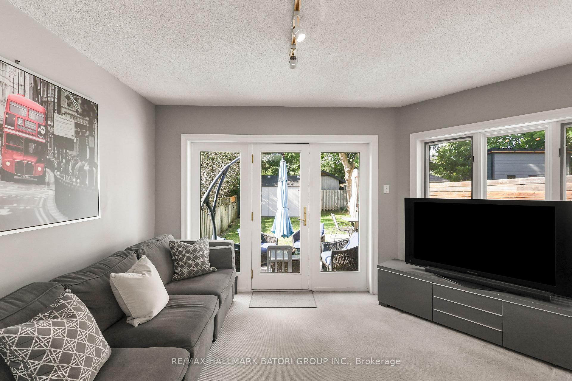 Photo 16 of 430 Roselawn Avenue, Toronto, Lawrence Park South — HOMEH
