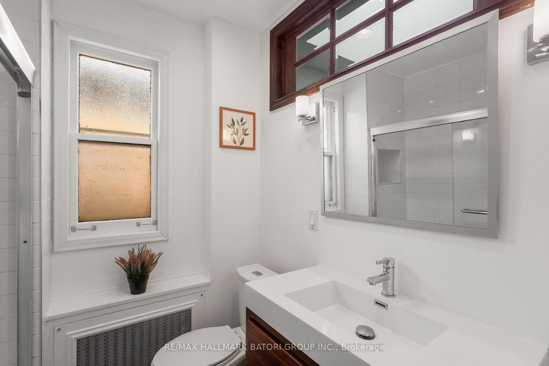 Photo 23 of 430 Roselawn Avenue, Toronto, Lawrence Park South — HOMEH