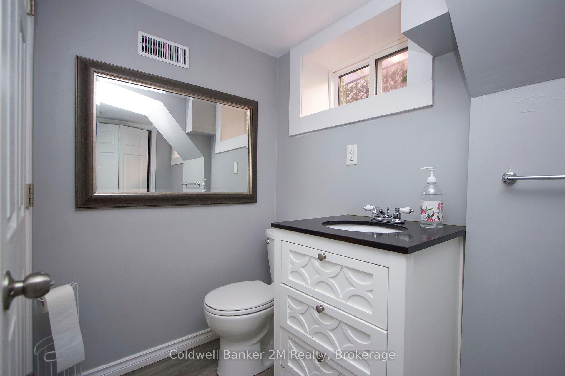 Photo 27 of 64 Harris Avenue, Oshawa, McLaughlin — HOMEH