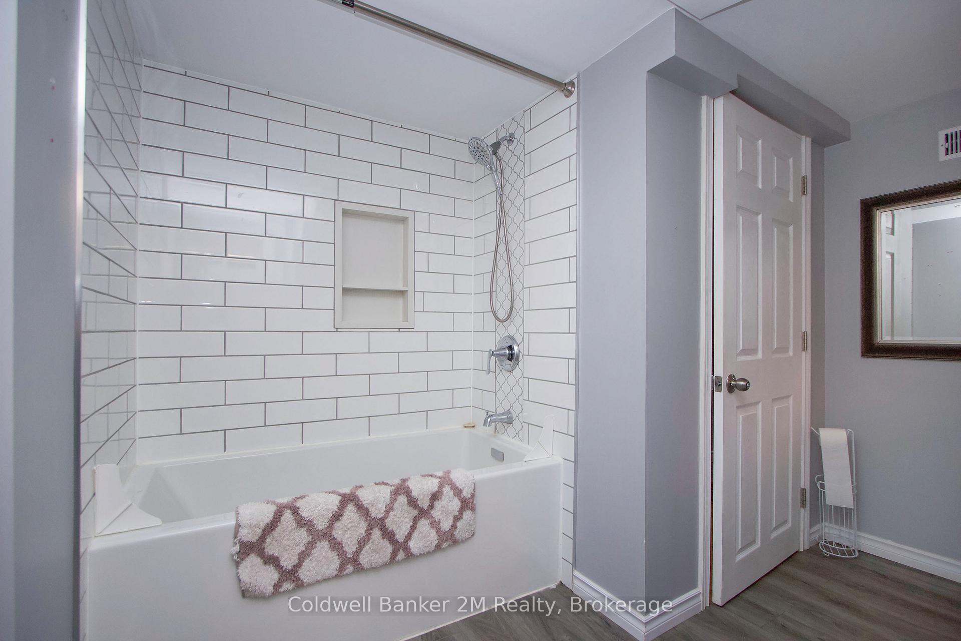 Photo 28 of 64 Harris Avenue, Oshawa, McLaughlin — HOMEH
