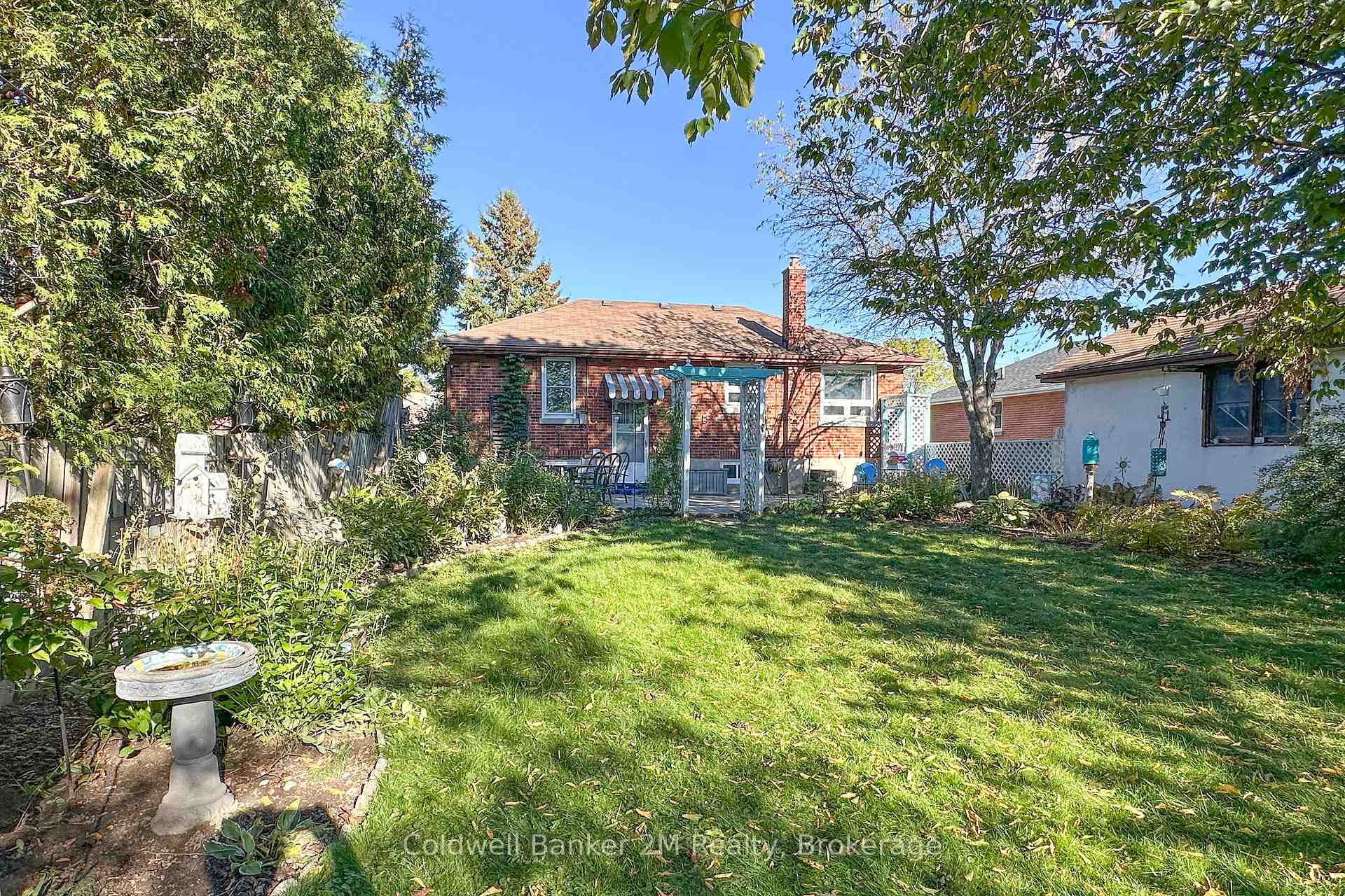 Photo 37 of 64 Harris Avenue, Oshawa, McLaughlin — HOMEH