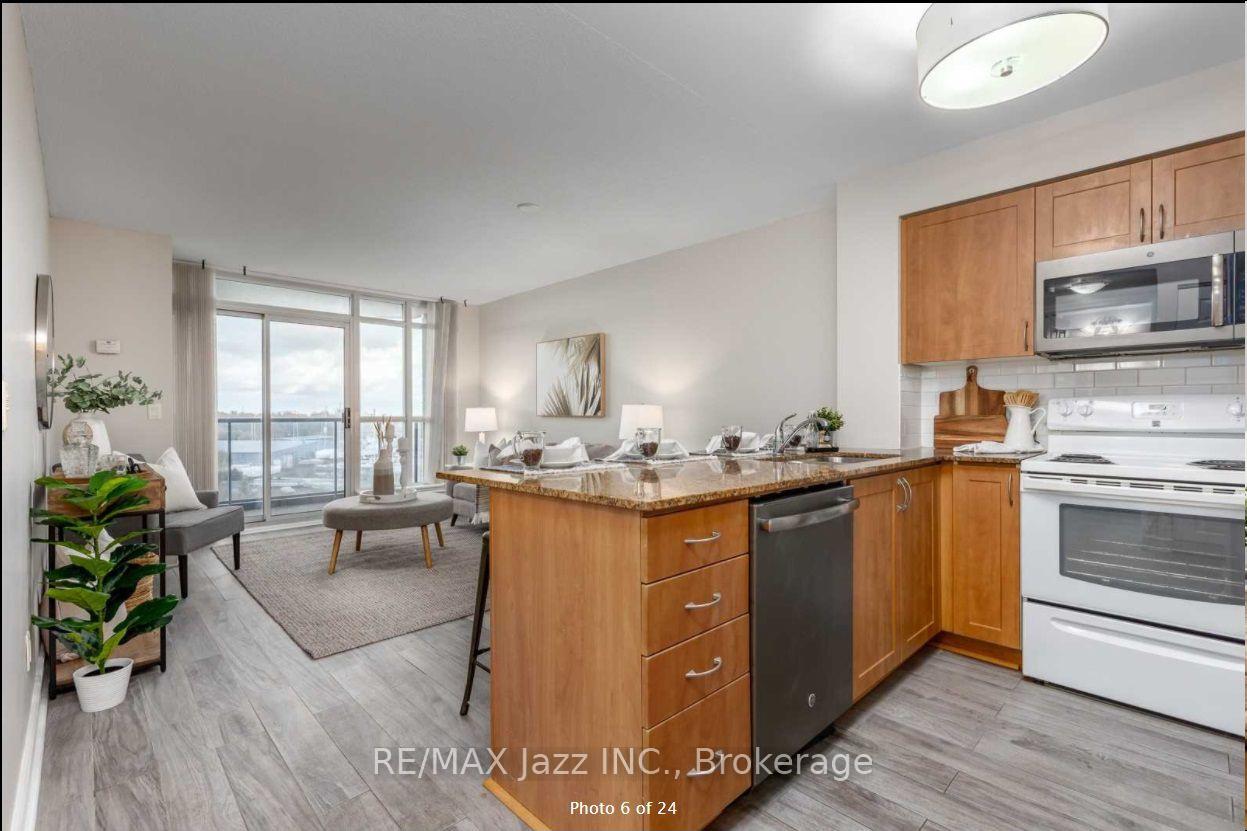 Photo 5 of Unit 606, 340 Watson Street W, Whitby, Port Whitby — HOMEH