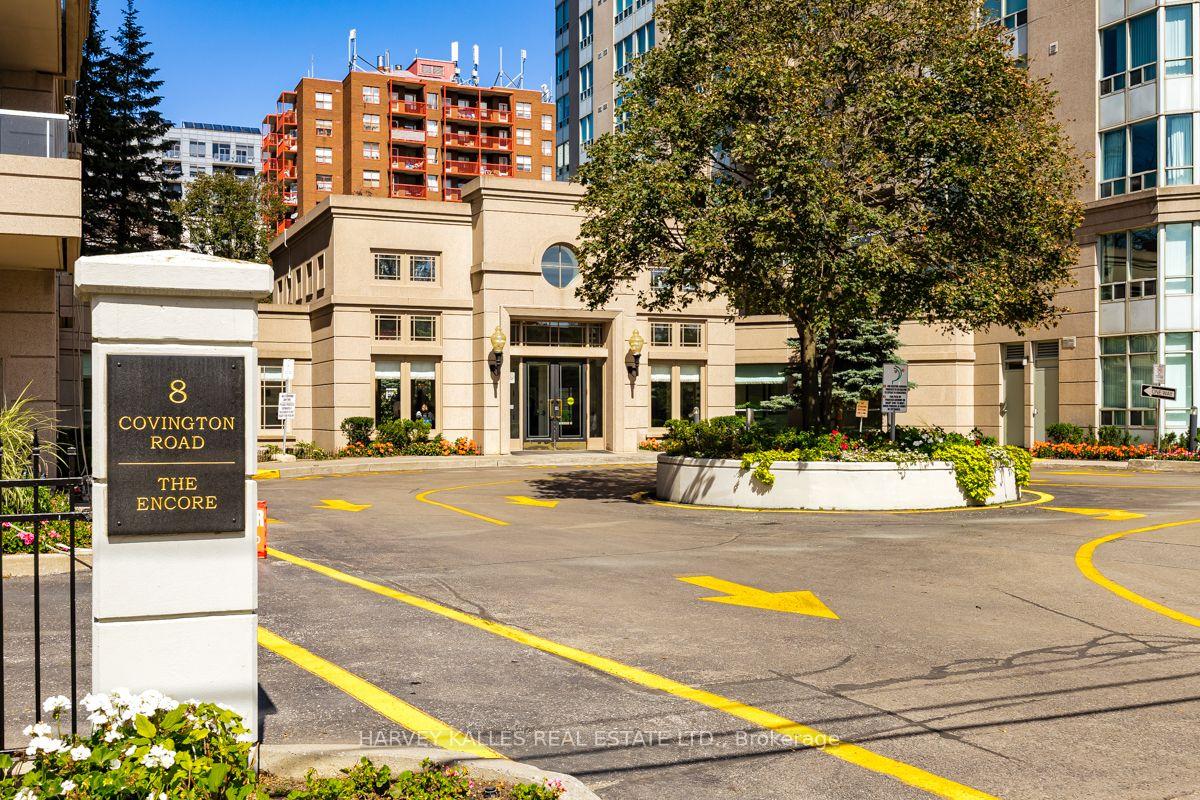 Photo 2 of Unit 308, 8 Covington Road, Toronto, Englemount-Lawrence — HOMEH