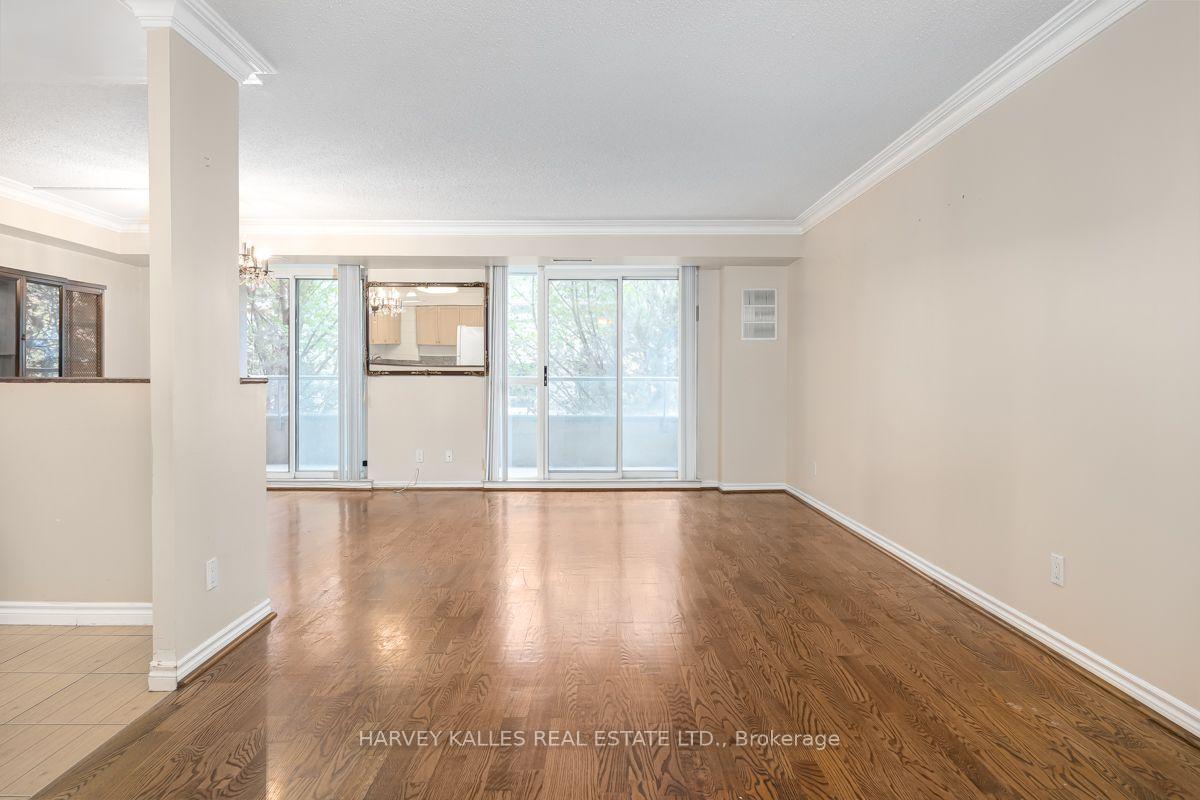 Photo 5 of Unit 308, 8 Covington Road, Toronto, Englemount-Lawrence — HOMEH