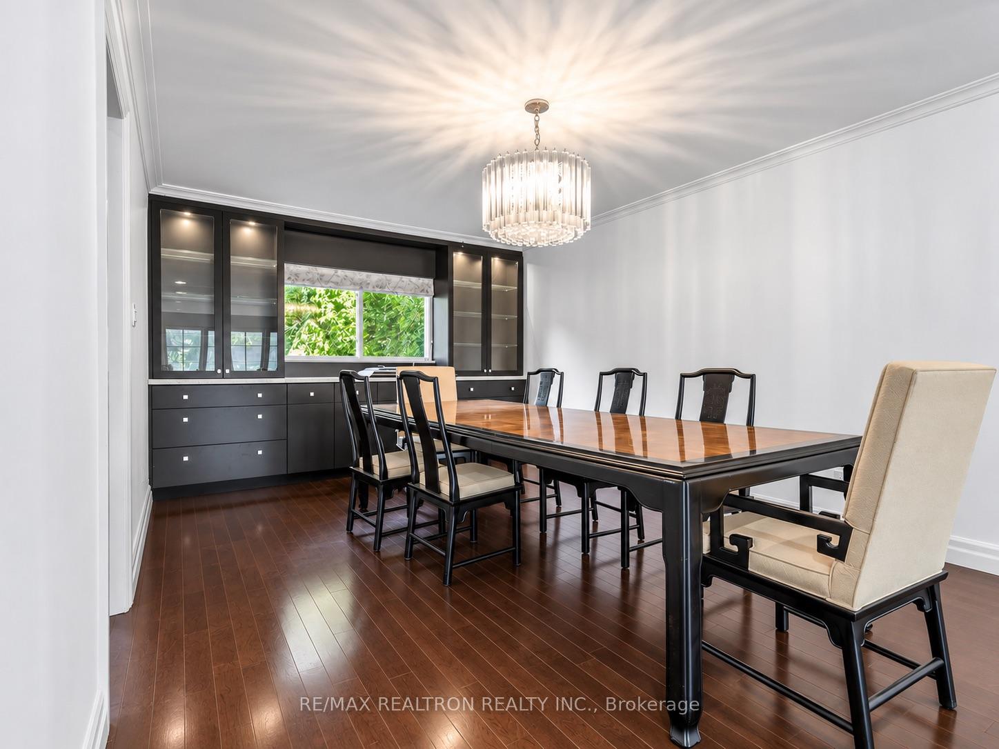 Photo 9 of 42 Apollo Drive, North York, Banbury-Don Mills — HOMEH