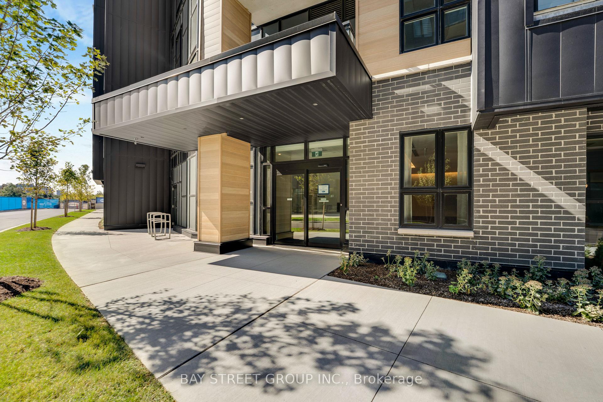 Photo 2 of Unit 503, 3008 William Cutmore Boulevard, Oakville, Joshua Meadows — HOMEH
