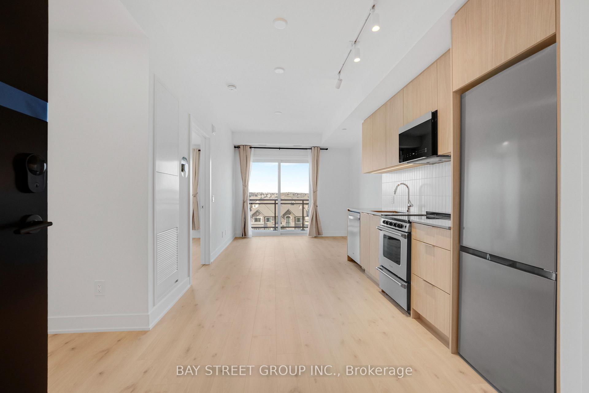 Photo 8 of Unit 503, 3008 William Cutmore Boulevard, Oakville, Joshua Meadows — HOMEH