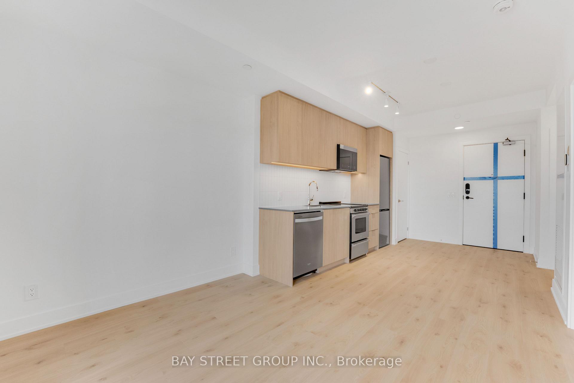 Photo 11 of Unit 503, 3008 William Cutmore Boulevard, Oakville, Joshua Meadows — HOMEH