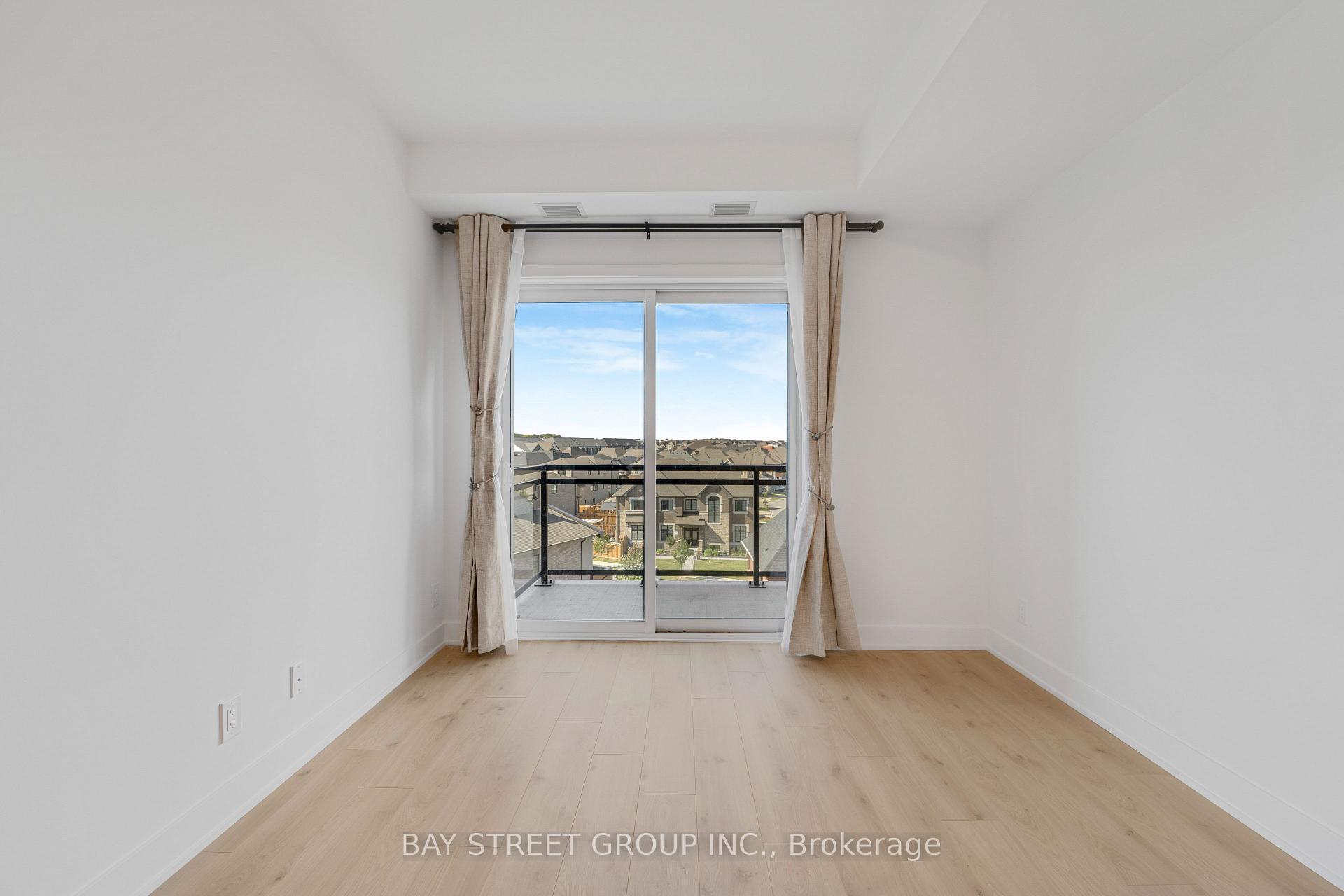 Photo 12 of Unit 503, 3008 William Cutmore Boulevard, Oakville, Joshua Meadows — HOMEH