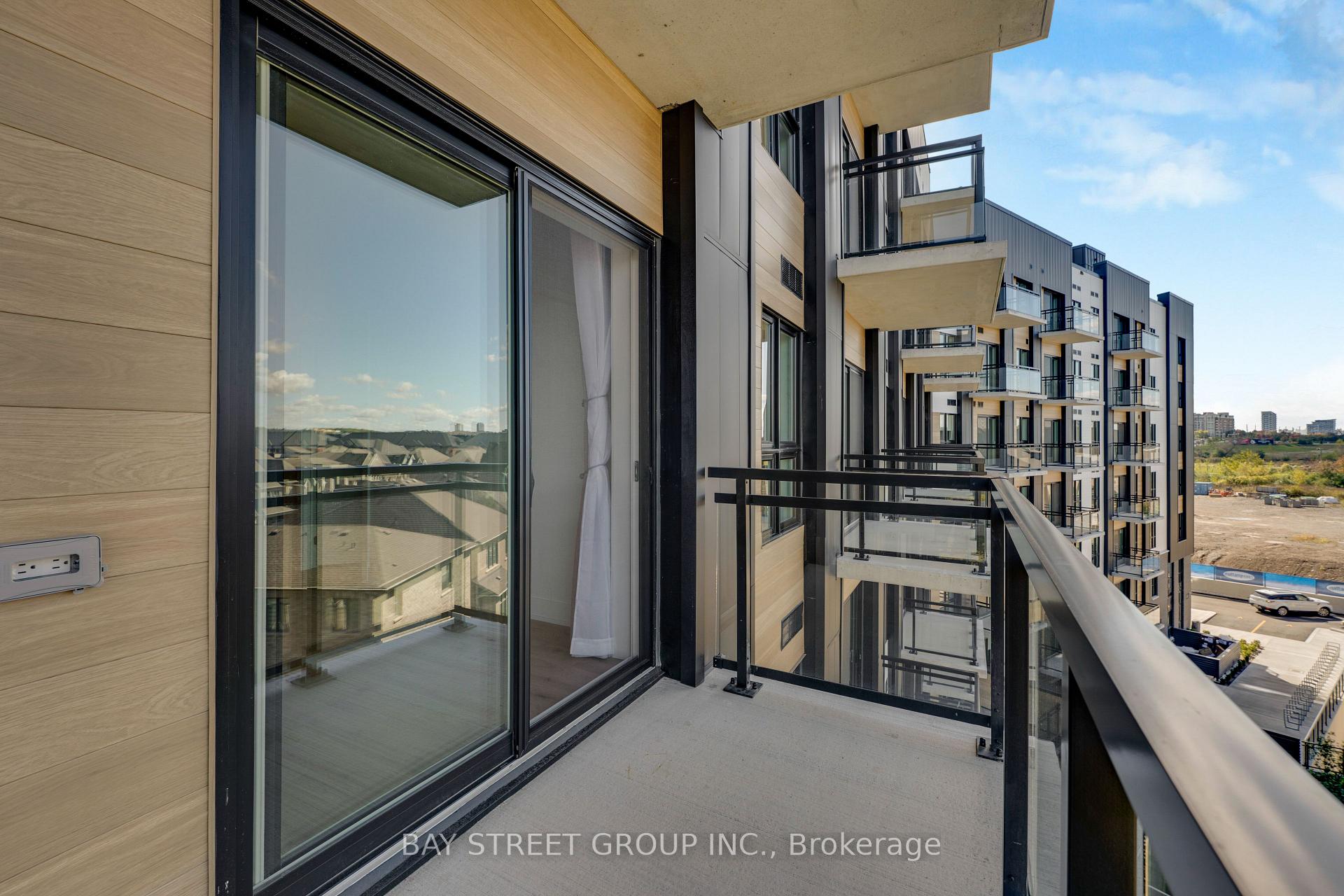 Photo 23 of Unit 503, 3008 William Cutmore Boulevard, Oakville, Joshua Meadows — HOMEH