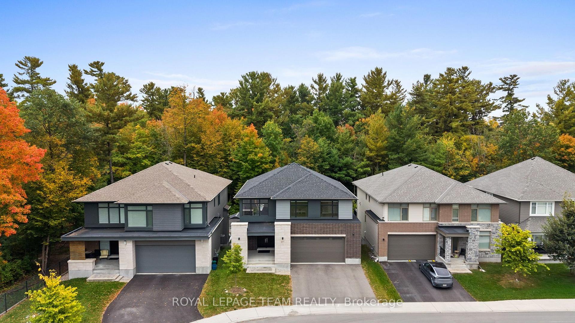 Photo 7 of 217 Ketchikan Crescent, Ottawa, Kanata - Kanata Lakes/Heritage Hills — HOMEH