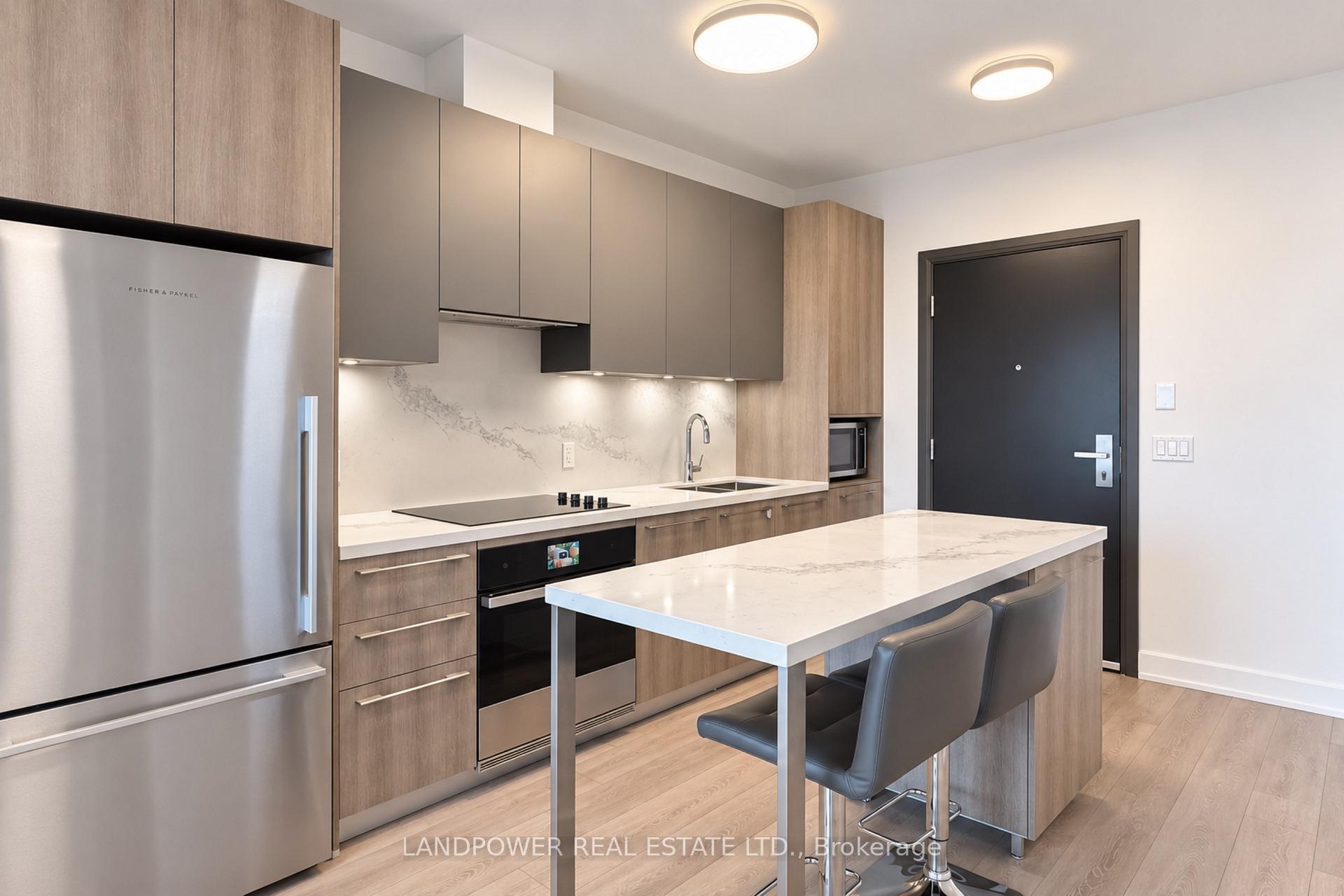 Photo 3 of Unit 710, 38 Water Walk Drive, Markham, Unionville — HOMEH