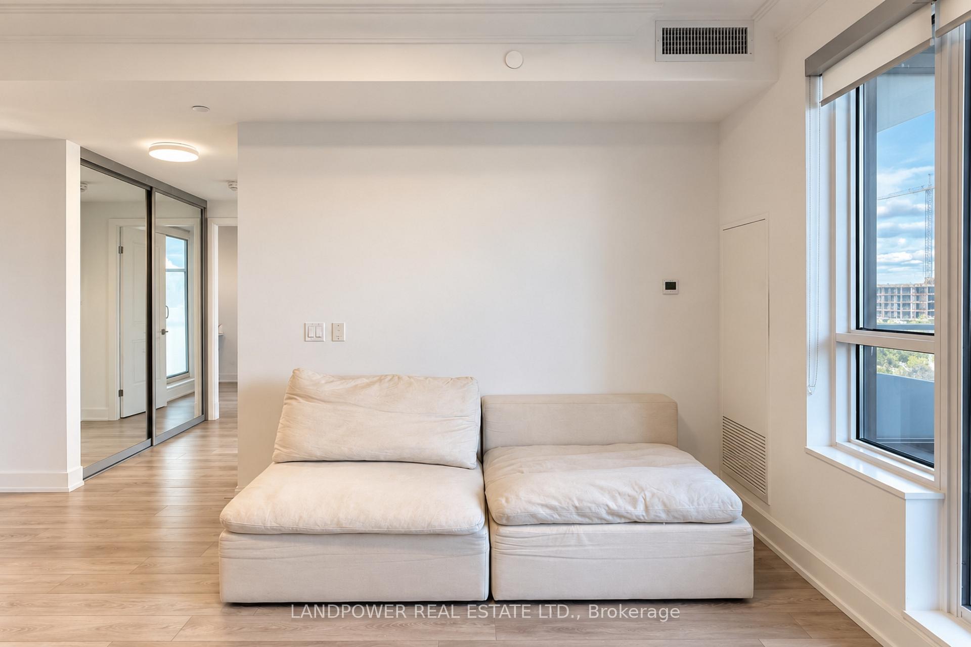 Photo 7 of Unit 710, 38 Water Walk Drive, Markham, Unionville — HOMEH
