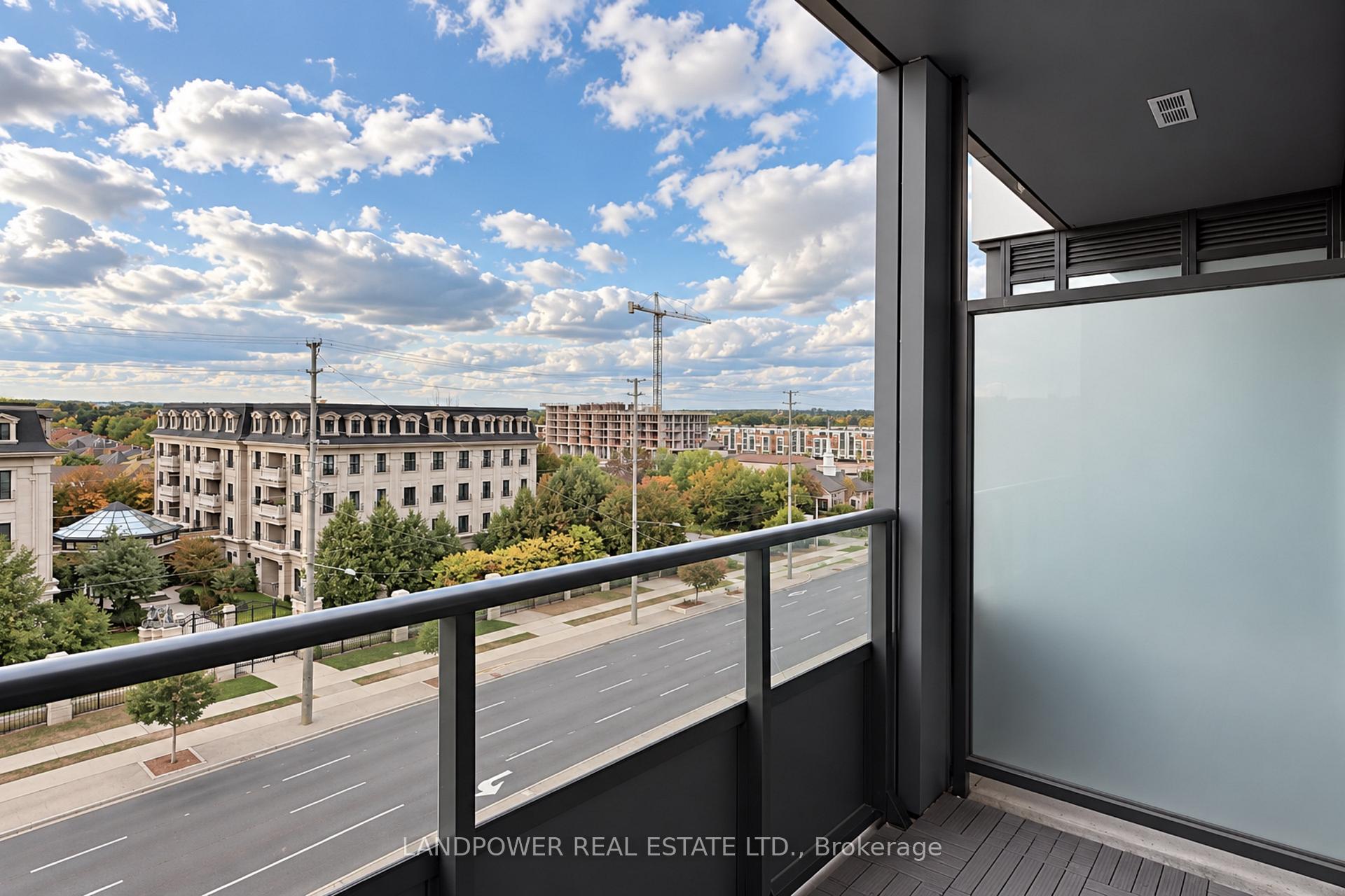 Photo 11 of Unit 710, 38 Water Walk Drive, Markham, Unionville — HOMEH