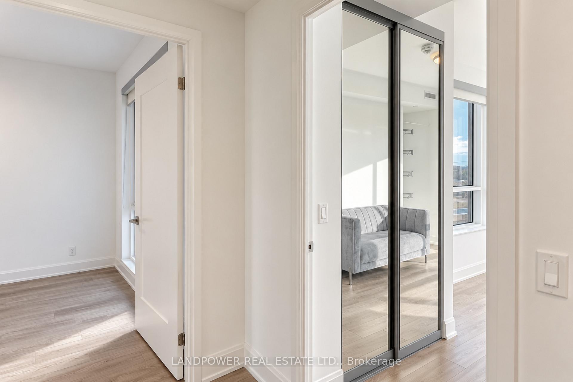 Photo 20 of Unit 710, 38 Water Walk Drive, Markham, Unionville — HOMEH