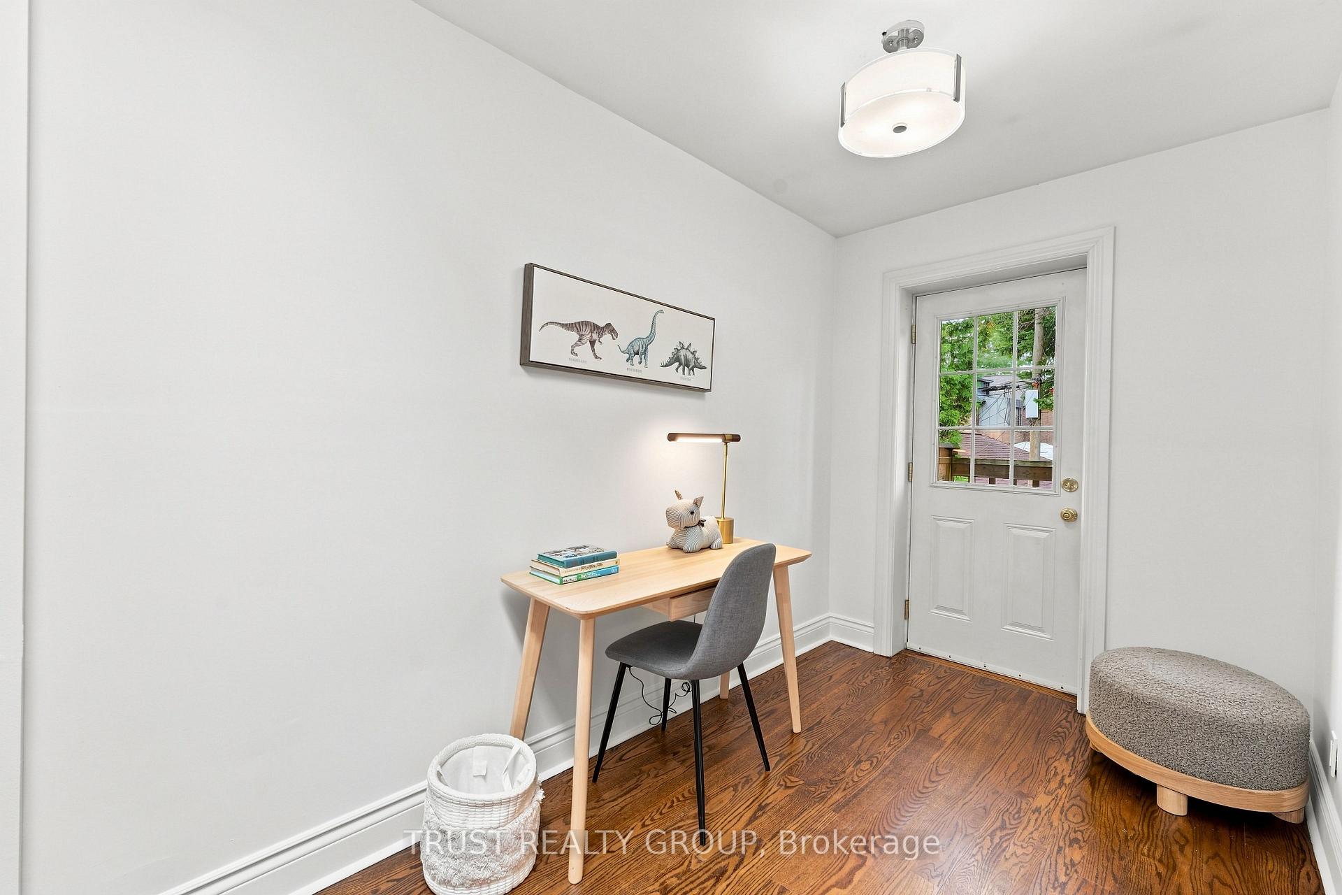 Photo 16 of 298 Garden Avenue, Toronto, High Park-Swansea — HOMEH