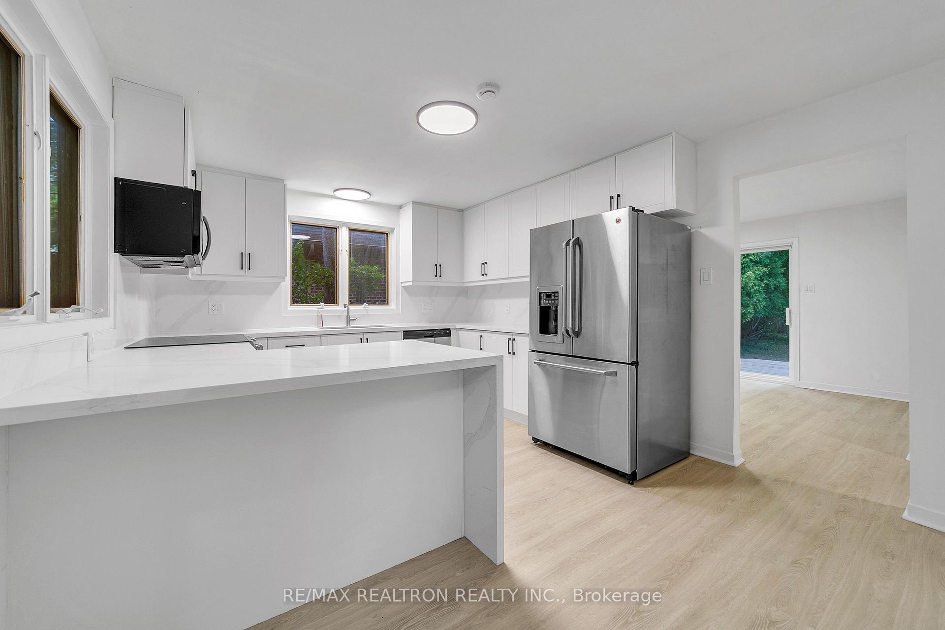 Photo 23 of 90 Proctor Avenue, Markham, Grandview — HOMEH