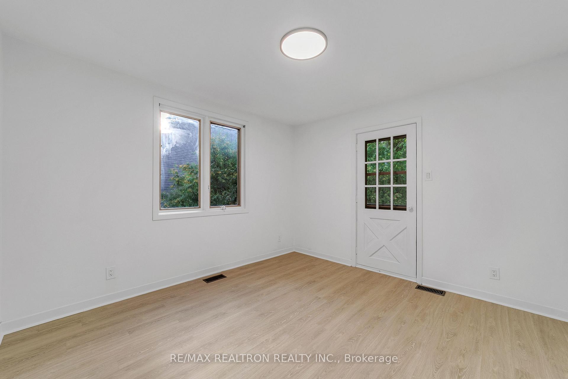 Photo 28 of 90 Proctor Avenue, Markham, Grandview — HOMEH