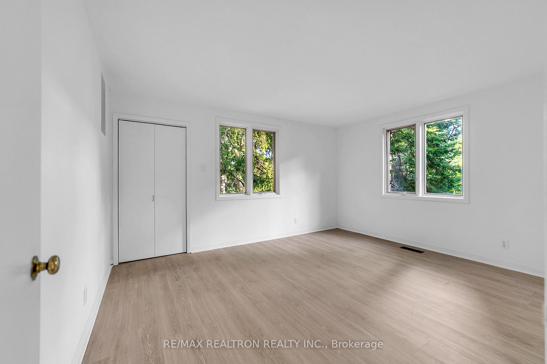Photo 32 of 90 Proctor Avenue, Markham, Grandview — HOMEH