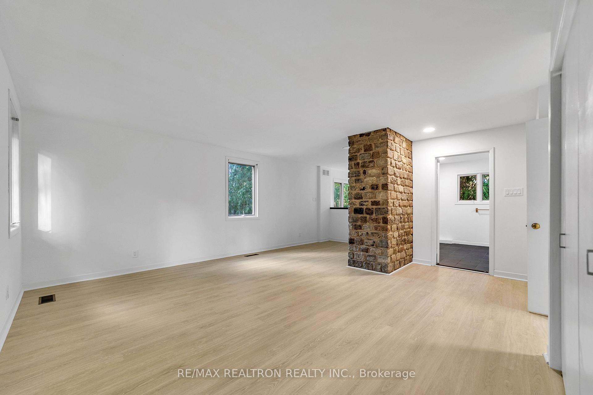 Photo 36 of 90 Proctor Avenue, Markham, Grandview — HOMEH