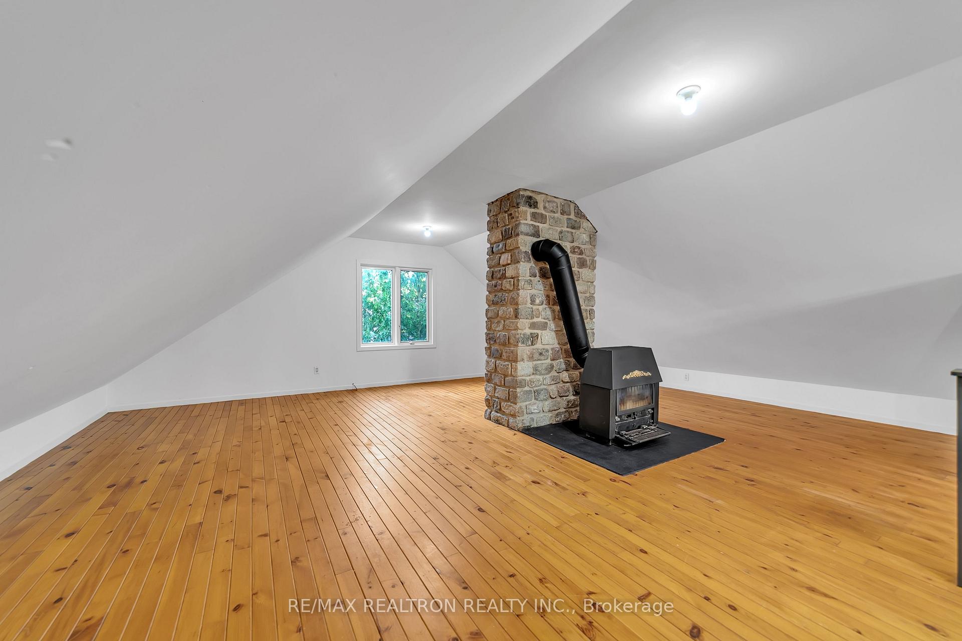 Photo 40 of 90 Proctor Avenue, Markham, Grandview — HOMEH