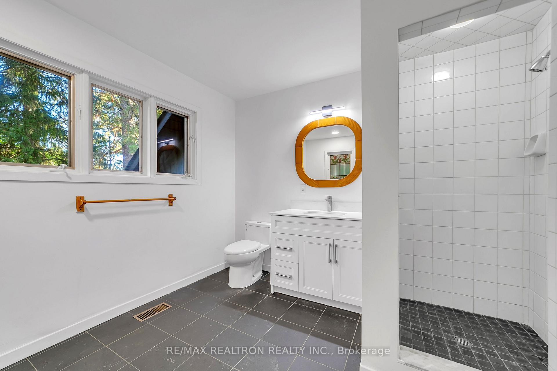 Photo 42 of 90 Proctor Avenue, Markham, Grandview — HOMEH