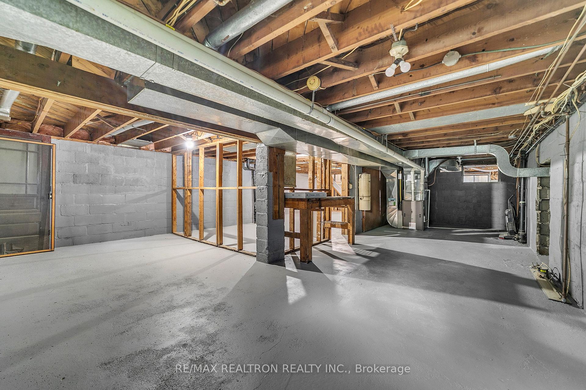 Photo 45 of 90 Proctor Avenue, Markham, Grandview — HOMEH