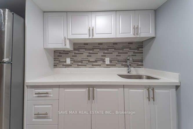 Photo 24 of 25 Tulip Drive, Brampton, Fletcher's Creek South — HOMEH