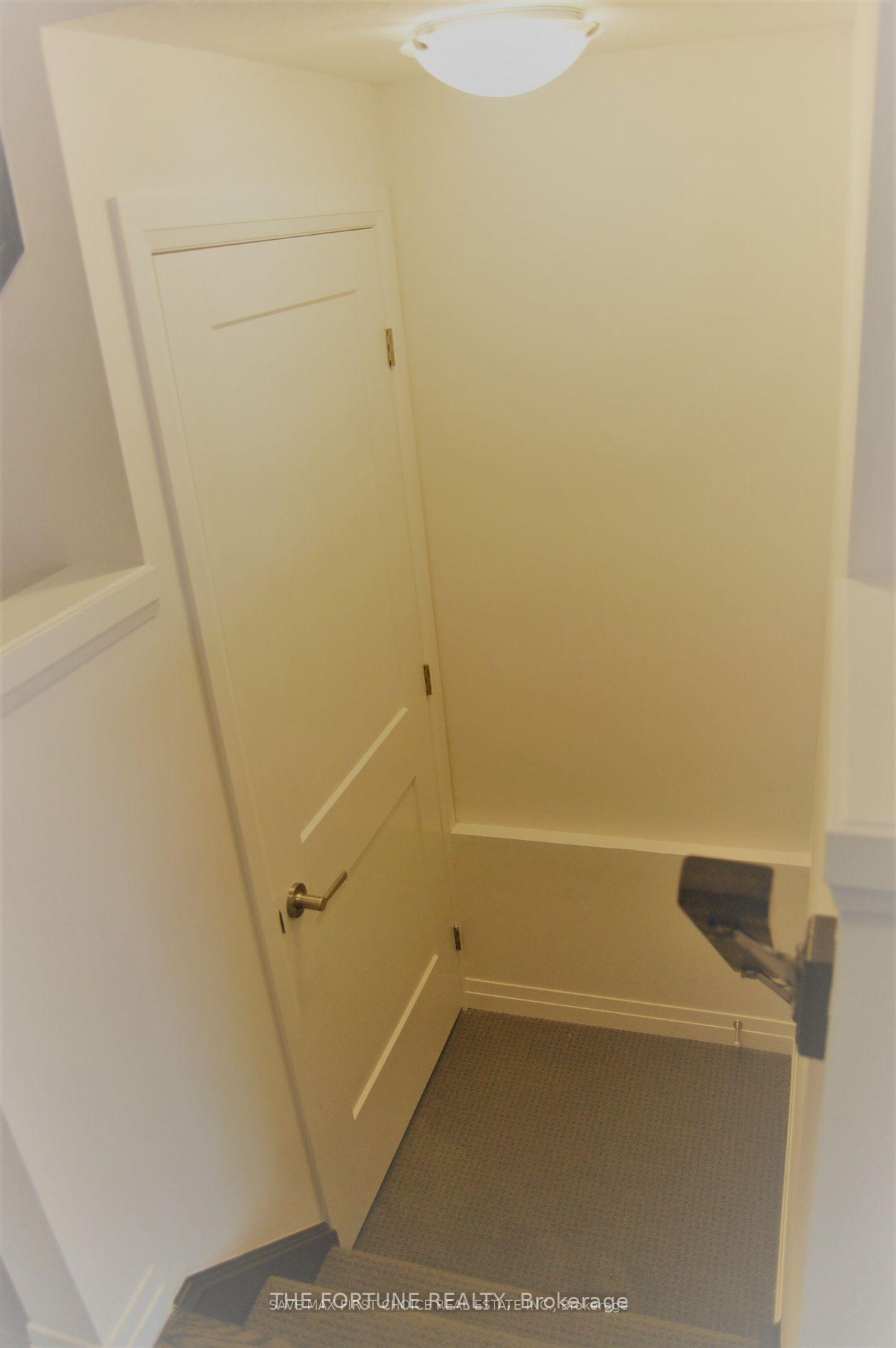 Photo 11 of Unit 32, 1 Tom Brown Drive, Brant, Paris — HOMEH