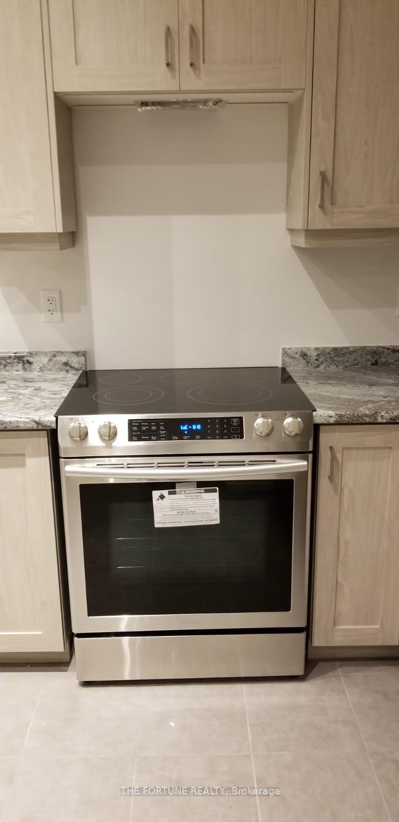 Photo 22 of Unit 32, 1 Tom Brown Drive, Brant, Paris — HOMEH