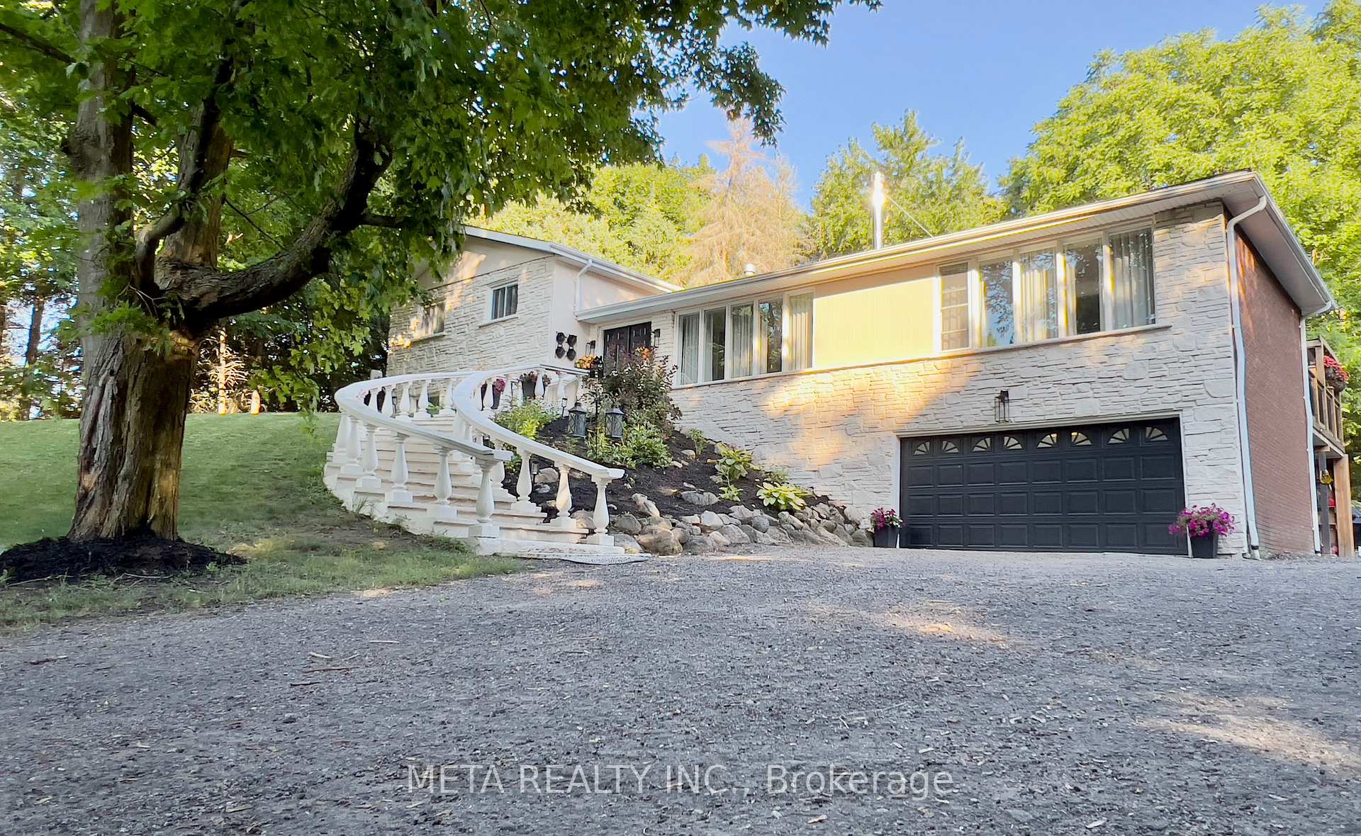 Photo 4 of 5653 7th Line, New Tecumseth, Rural New Tecumseth — HOMEH