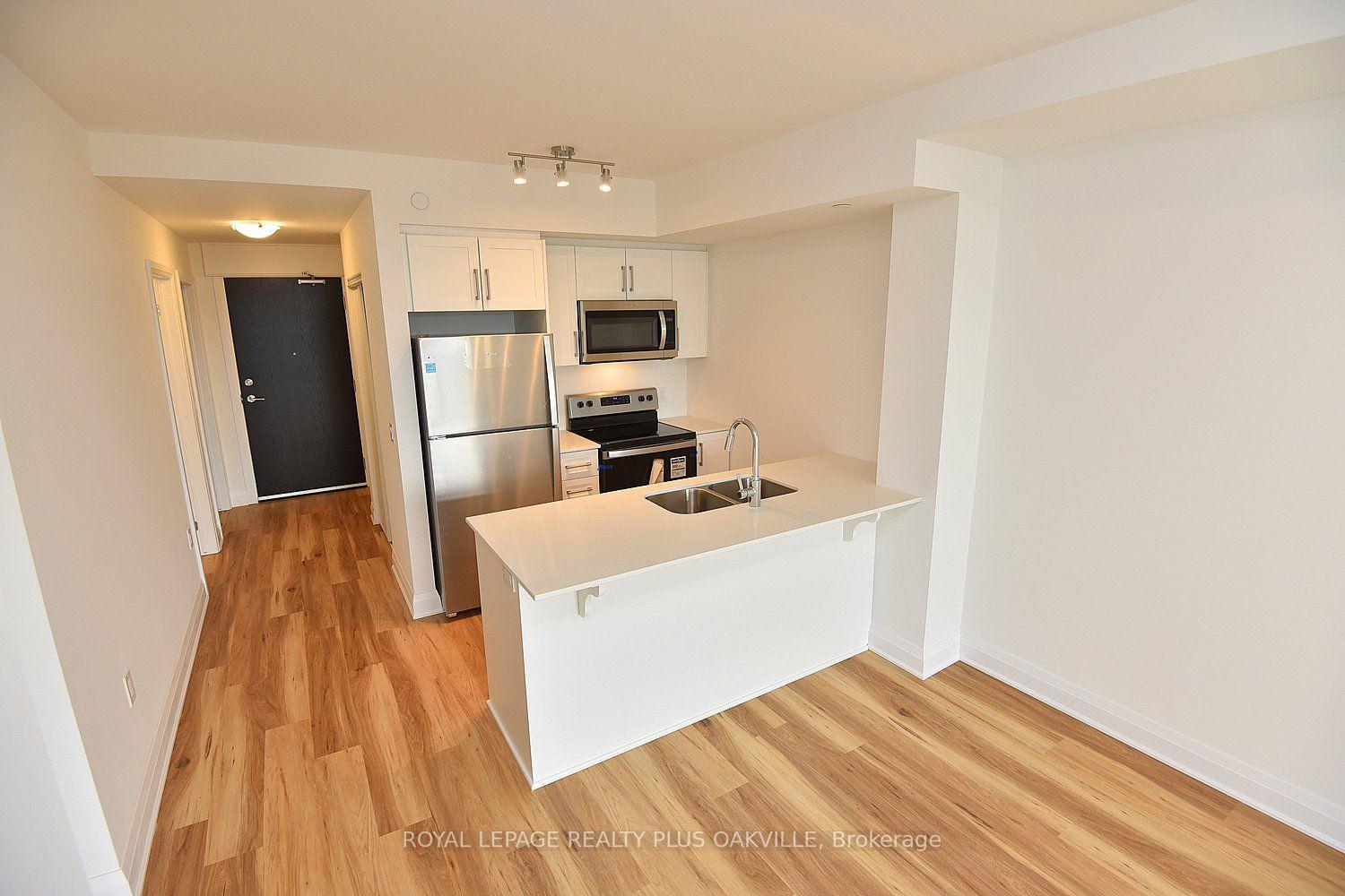 Photo 14 of Unit 422, 1936 Rymal Road E, Hamilton, Stoney Creek — HOMEH