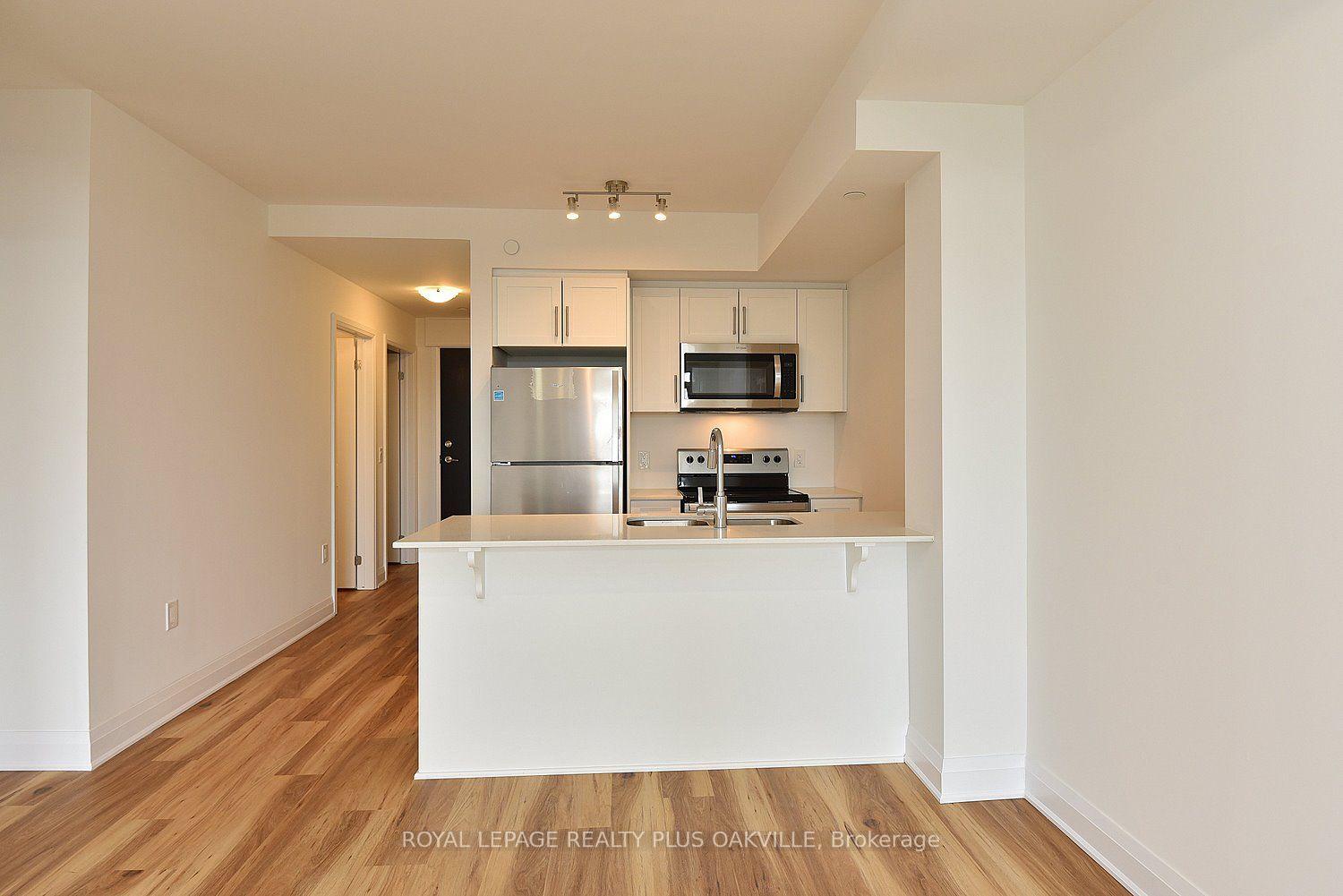 Photo 18 of Unit 422, 1936 Rymal Road E, Hamilton, Stoney Creek — HOMEH