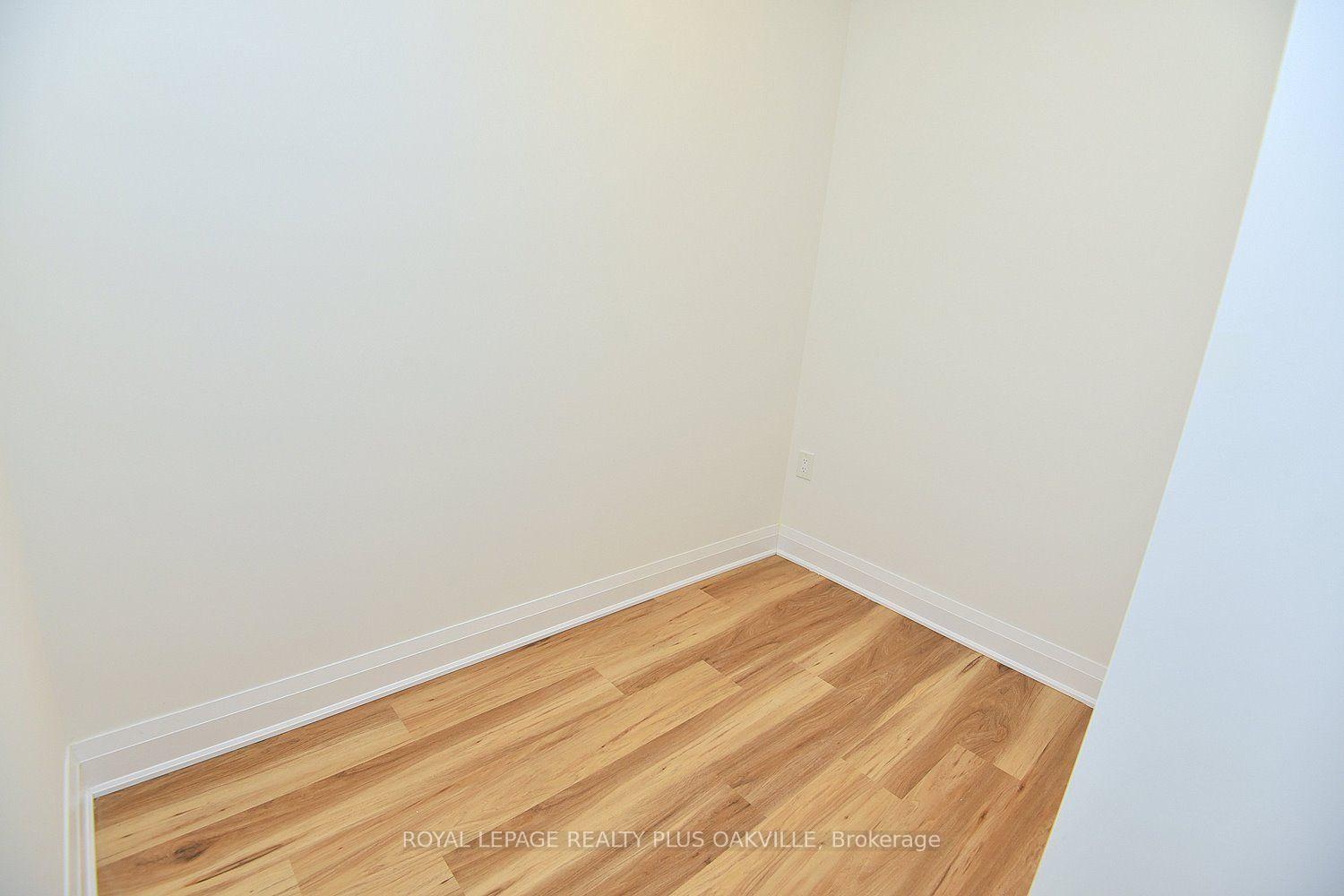 Photo 20 of Unit 422, 1936 Rymal Road E, Hamilton, Stoney Creek — HOMEH