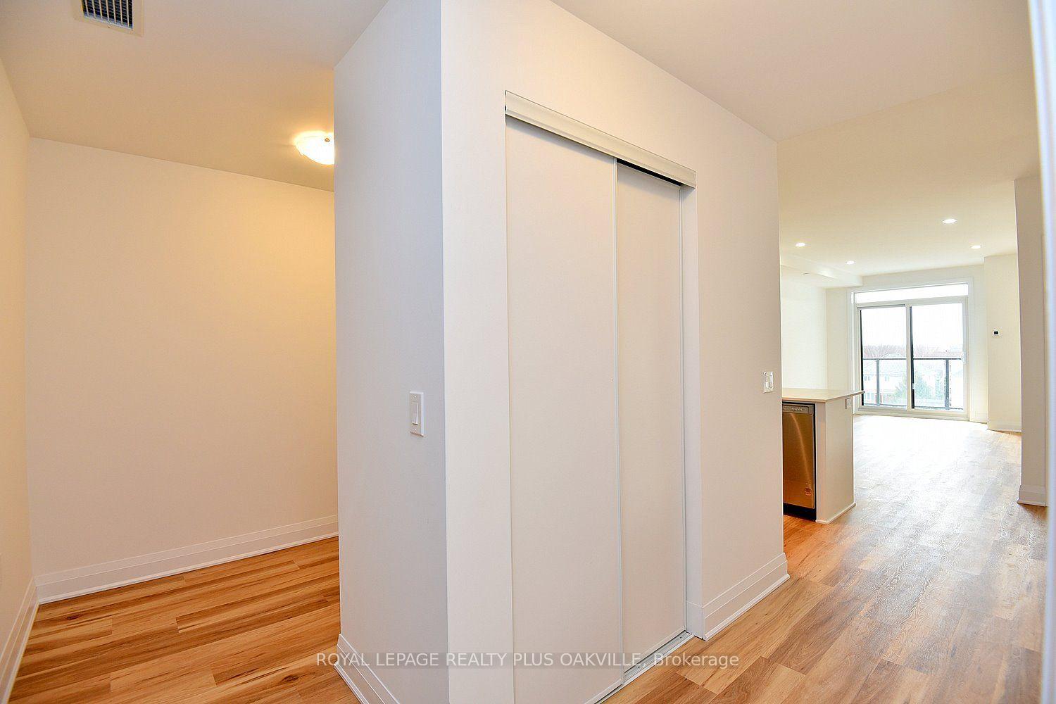 Photo 22 of Unit 422, 1936 Rymal Road E, Hamilton, Stoney Creek — HOMEH