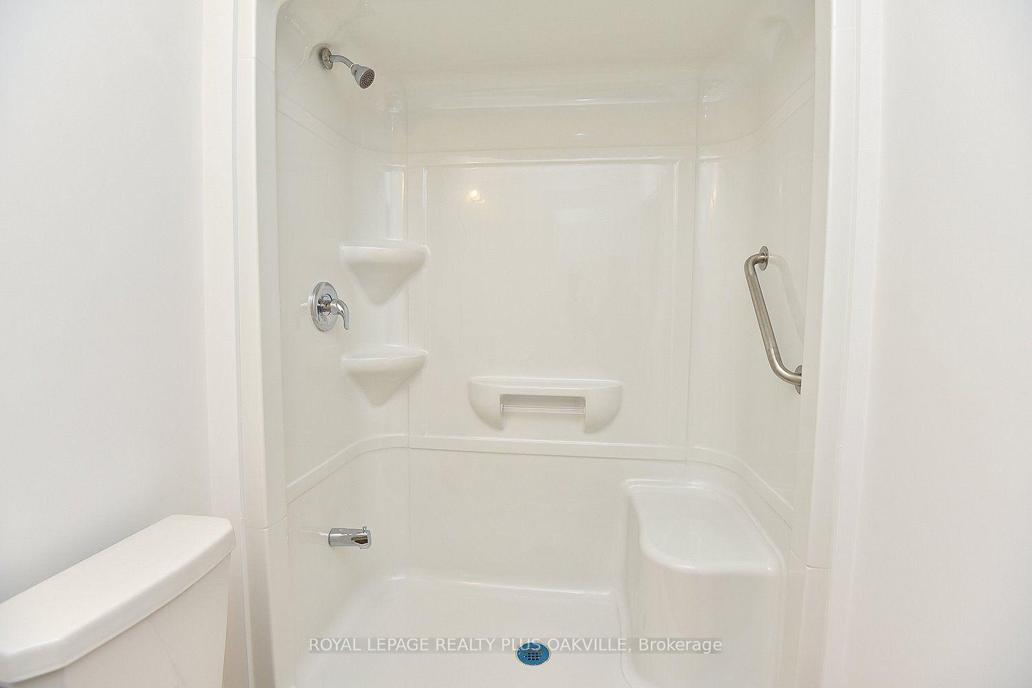 Photo 29 of Unit 422, 1936 Rymal Road E, Hamilton, Stoney Creek — HOMEH