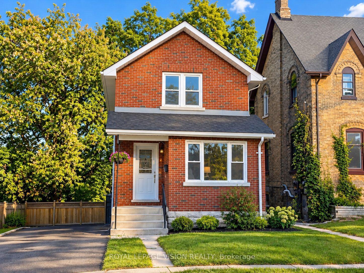 Photo 1 of 47 Nassau Street, Oshawa, Vanier — HOMEH