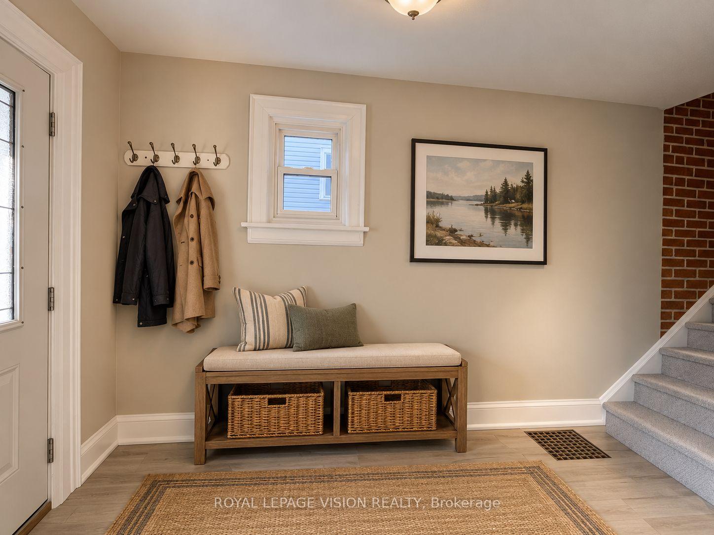 Photo 2 of 47 Nassau Street, Oshawa, Vanier — HOMEH