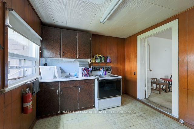 Photo 12 of 776 Gerrard Street E, Toronto, South Riverdale — HOMEH