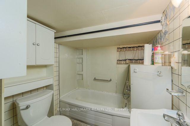 Photo 24 of 776 Gerrard Street E, Toronto, South Riverdale — HOMEH