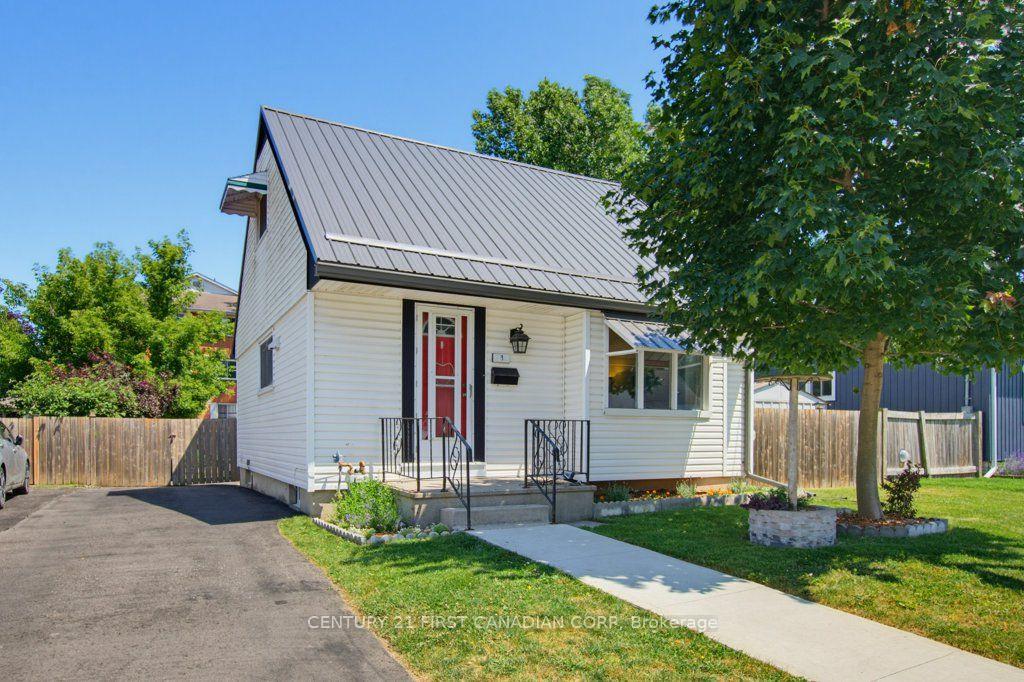 Photo 6 of 3 Parkside Drive, St. Thomas — HOMEH