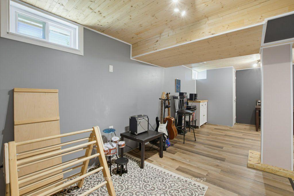 Photo 22 of 3 Parkside Drive, St. Thomas — HOMEH