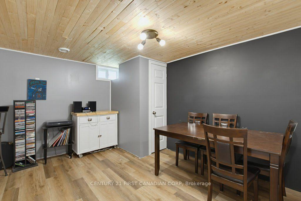 Photo 24 of 3 Parkside Drive, St. Thomas — HOMEH