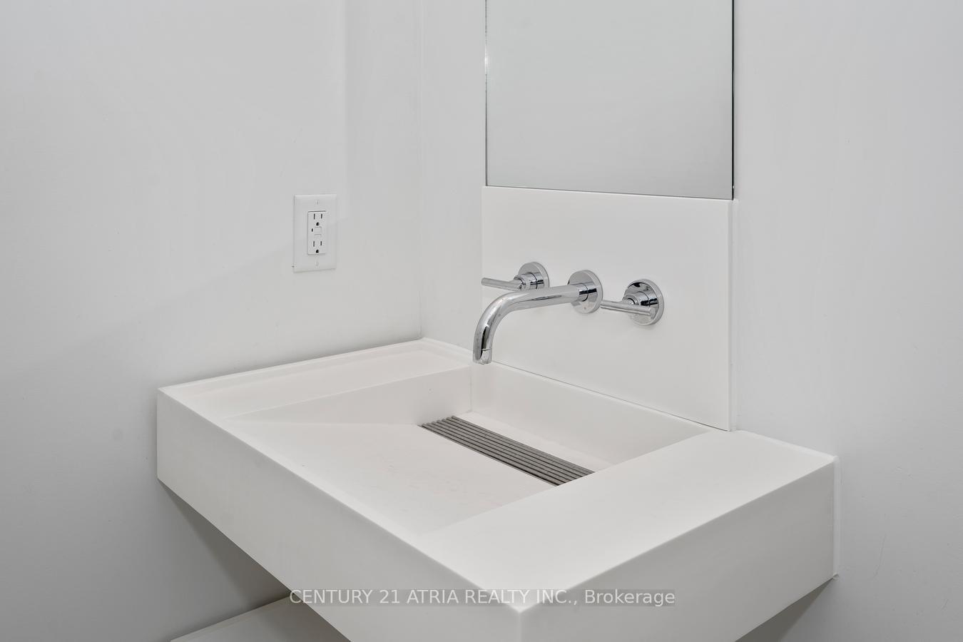 Photo 21 of Unit 207, 5 St Joseph Street, Toronto, Bay Street Corridor — HOMEH