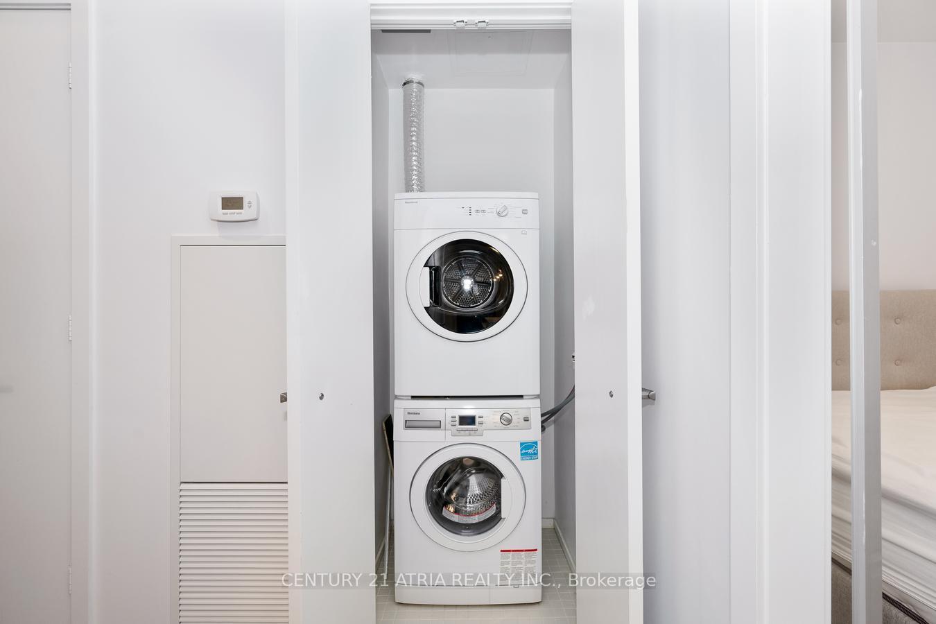 Photo 22 of Unit 207, 5 St Joseph Street, Toronto, Bay Street Corridor — HOMEH