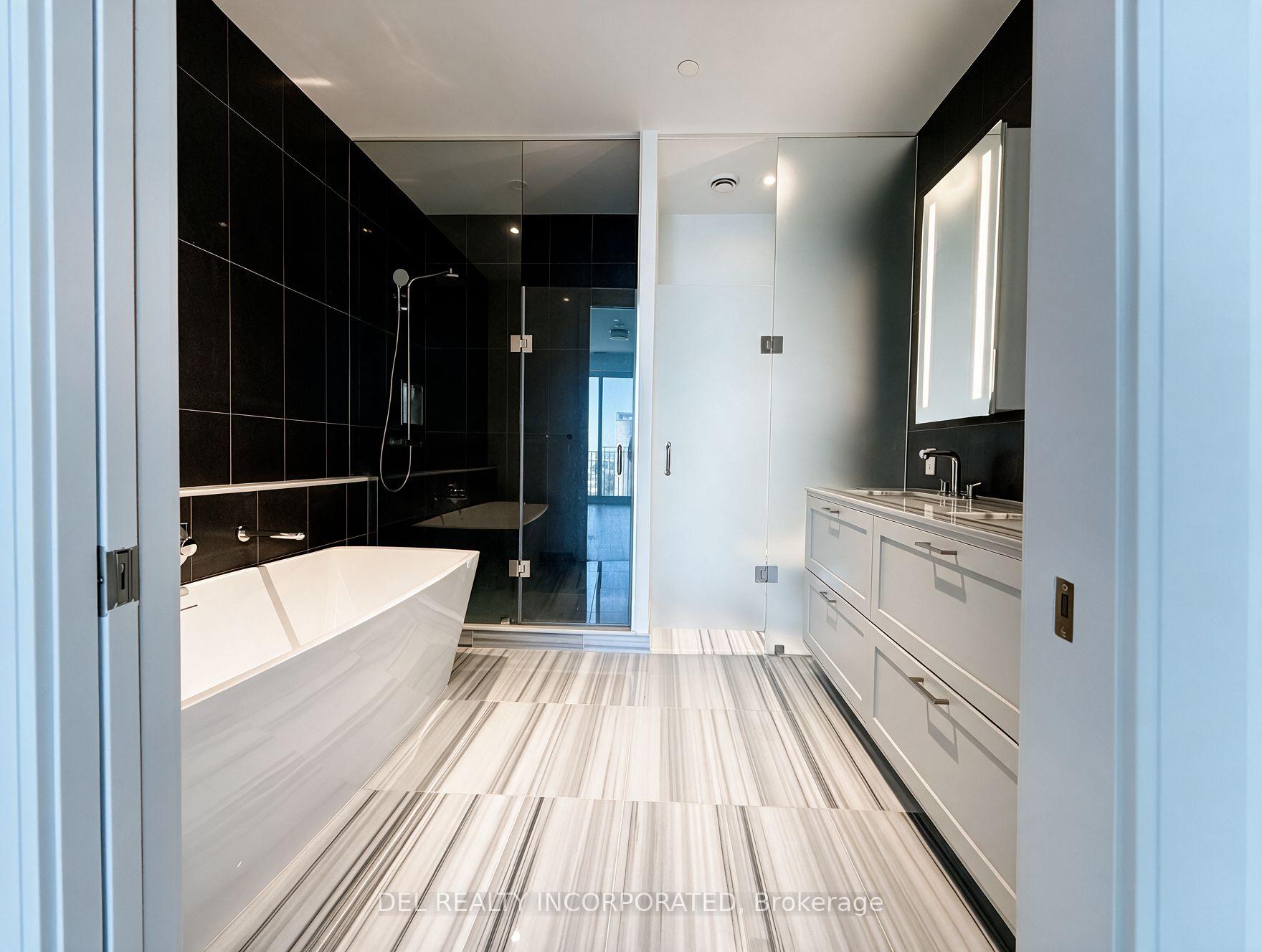 Photo 17 of Unit 701, 155 Merchants' Wharf, Toronto, Waterfront Communities — HOMEH