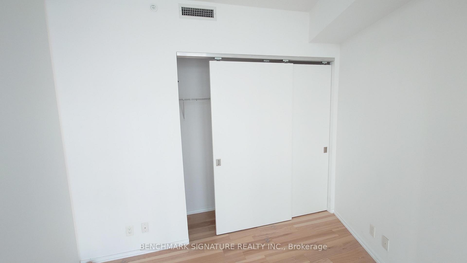 Photo 6 of Unit 612, 125 Peter Street, Toronto, Waterfront Communities — HOMEH