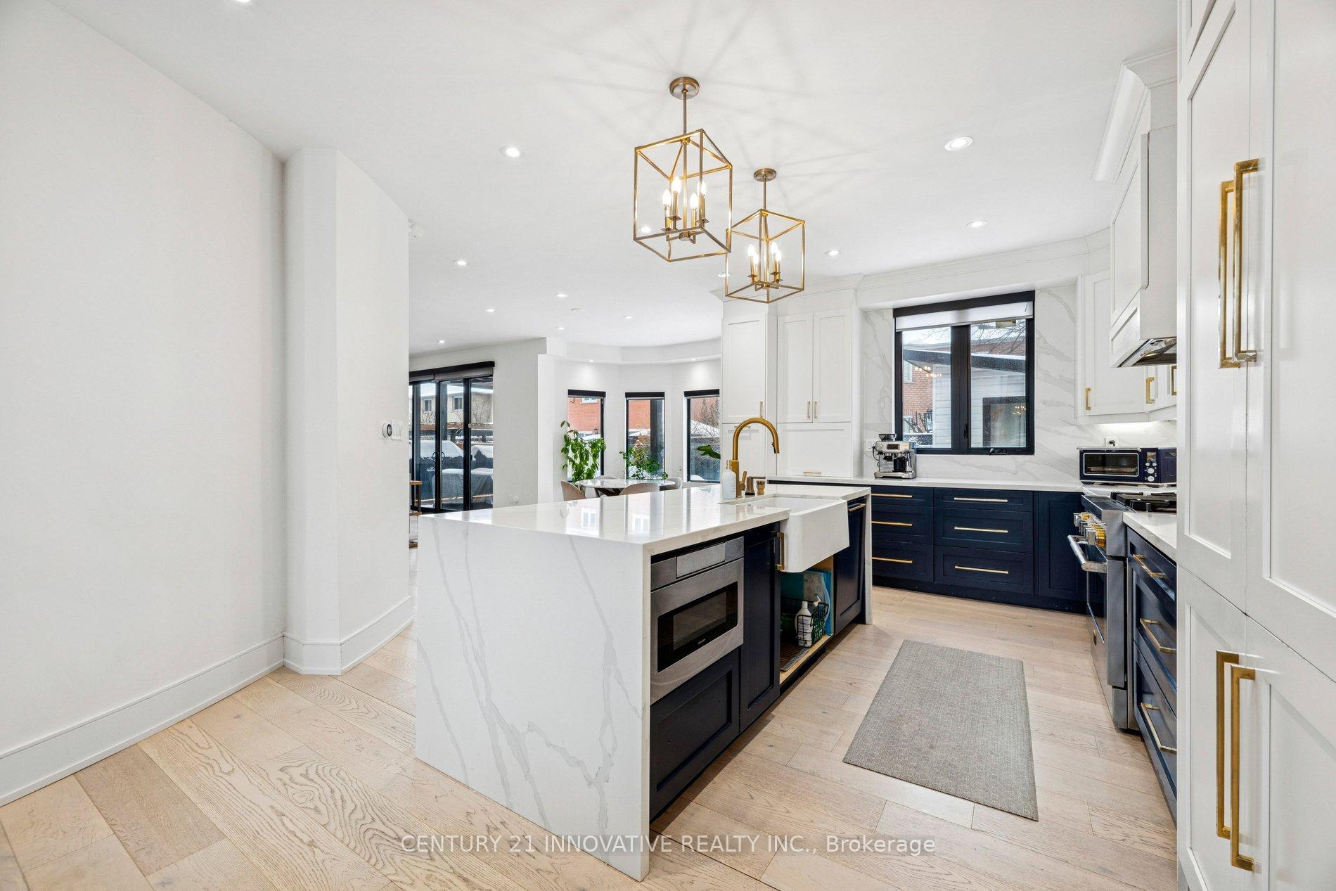 Photo 13 of 6 Devonridge Crescent, Scarborough, Highland Creek — HOMEH