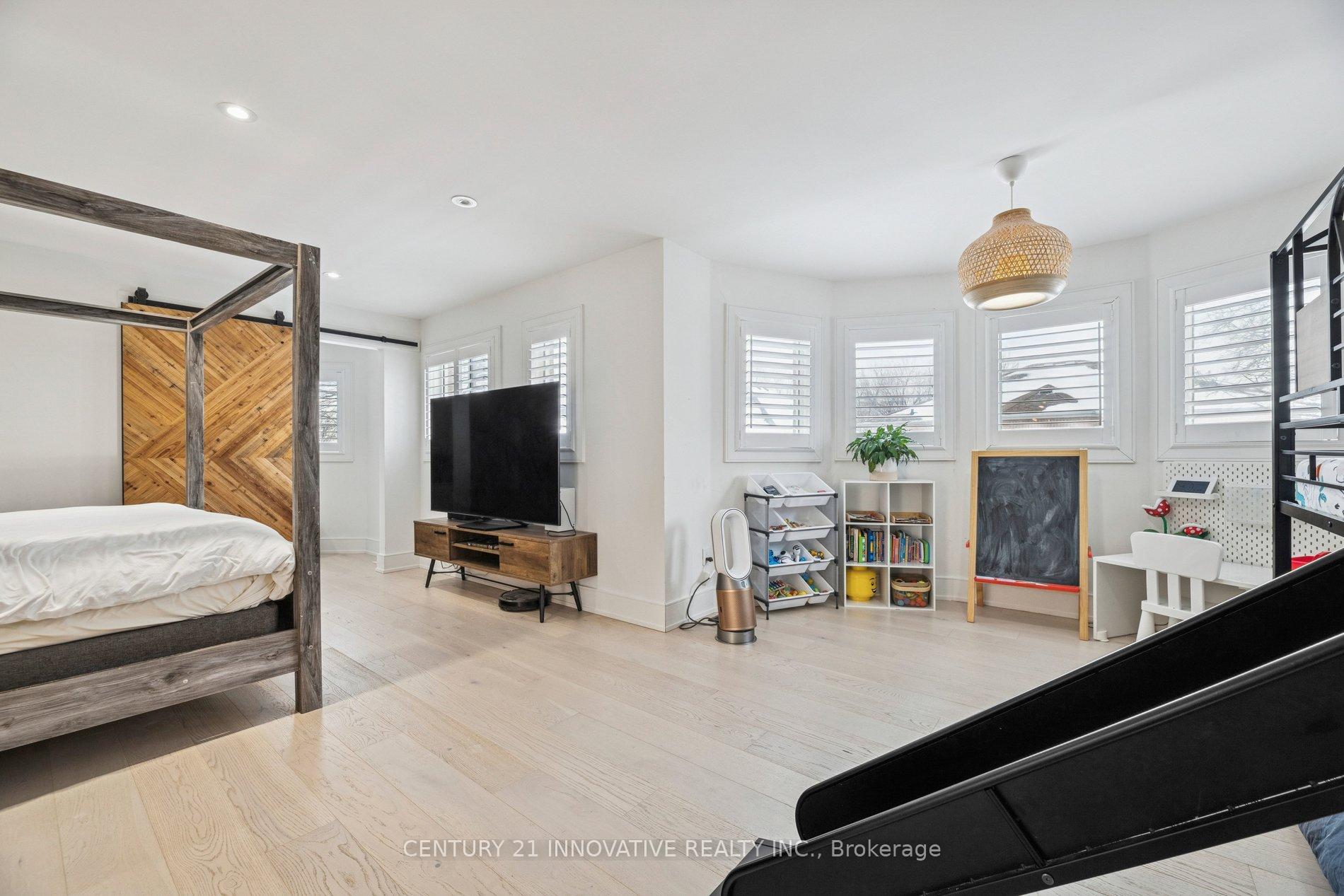 Photo 35 of 6 Devonridge Crescent, Scarborough, Highland Creek — HOMEH