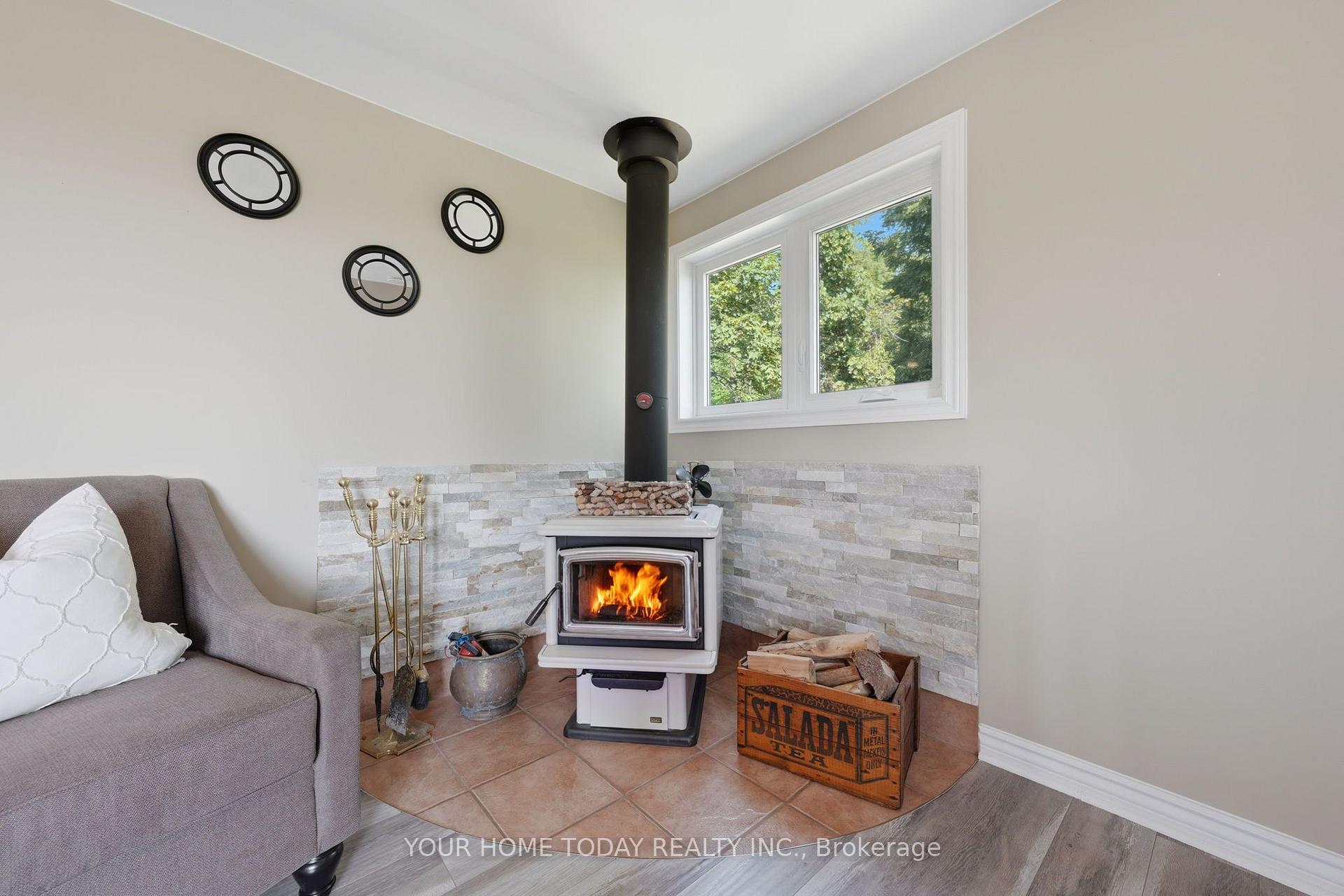 Photo 12 of 15585 Clayhill Road, Halton Hills, Rural Halton Hills — HOMEH